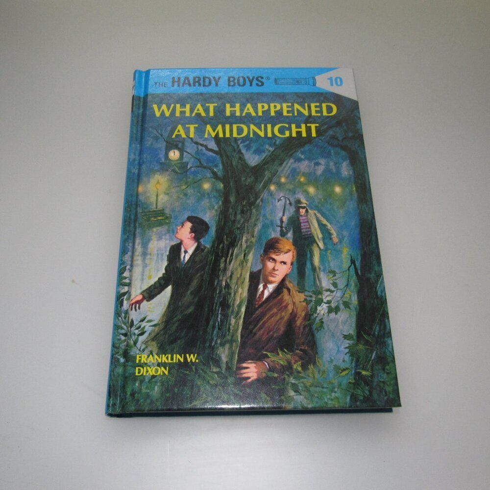 Hardy Boys #10 What Happened at Midnight Hardcover – Franklin W. Dixon – Classic